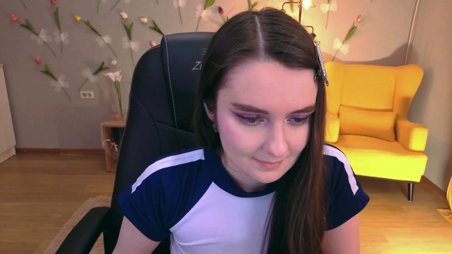 Gallery image thumbnail from Milim_Nava's myfreecams stream on, 04/23/2026, 01:55 image 9 of 20