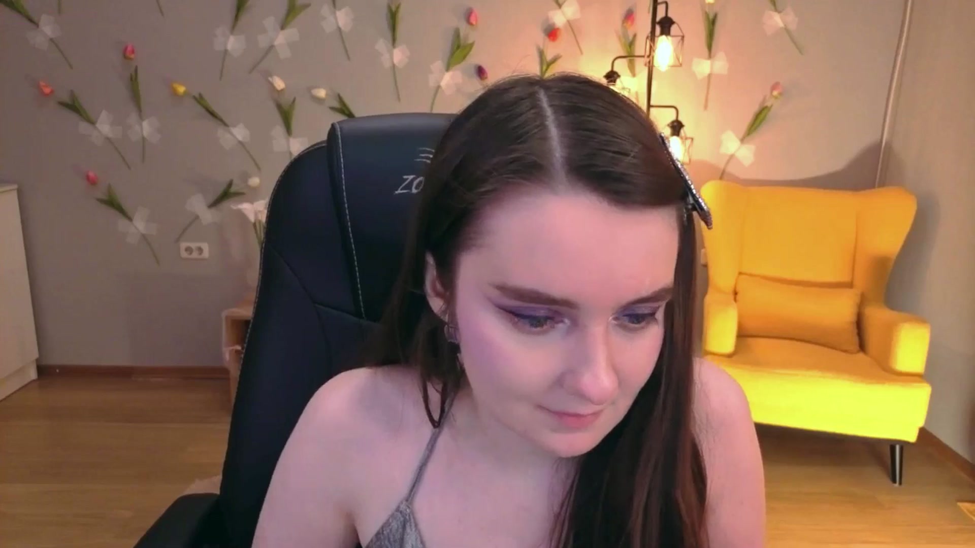 Gallery image thumbnail from Milim_Nava's myfreecams stream on, 04/23/2026, 01:55 image 16 of 20