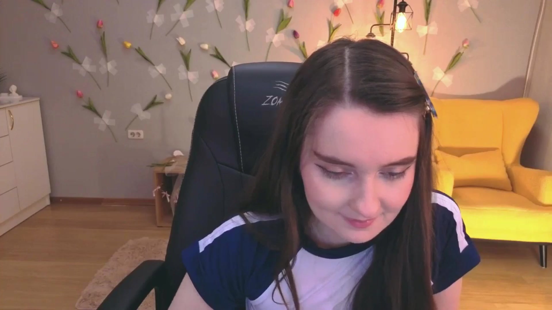 Gallery image thumbnail from Milim_Nava's myfreecams stream on, 04/25/2026, 07:58 image 17 of 20