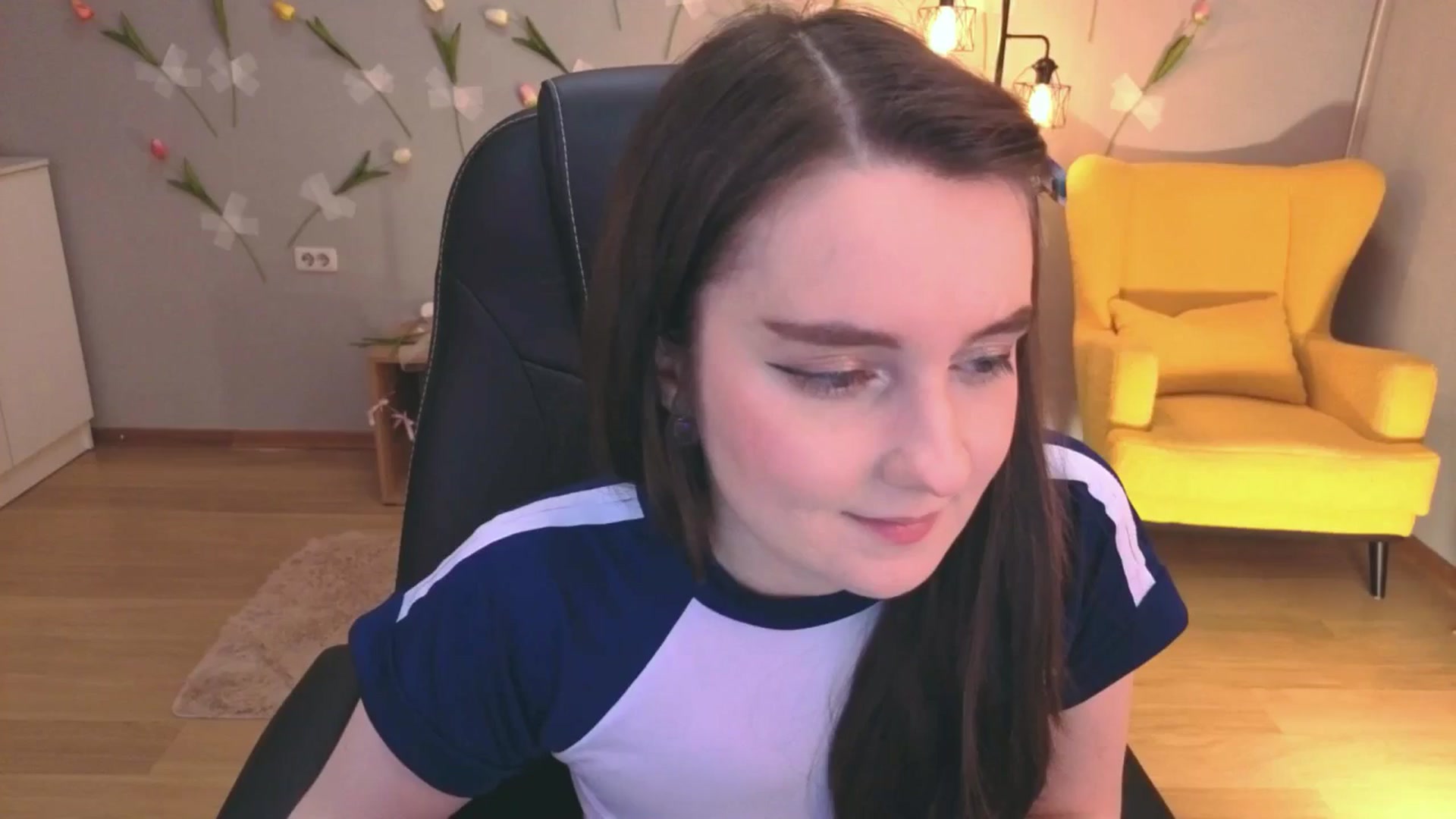 Gallery image thumbnail from Milim_Nava's myfreecams stream on, 04/25/2026, 09:15 image 12 of 20