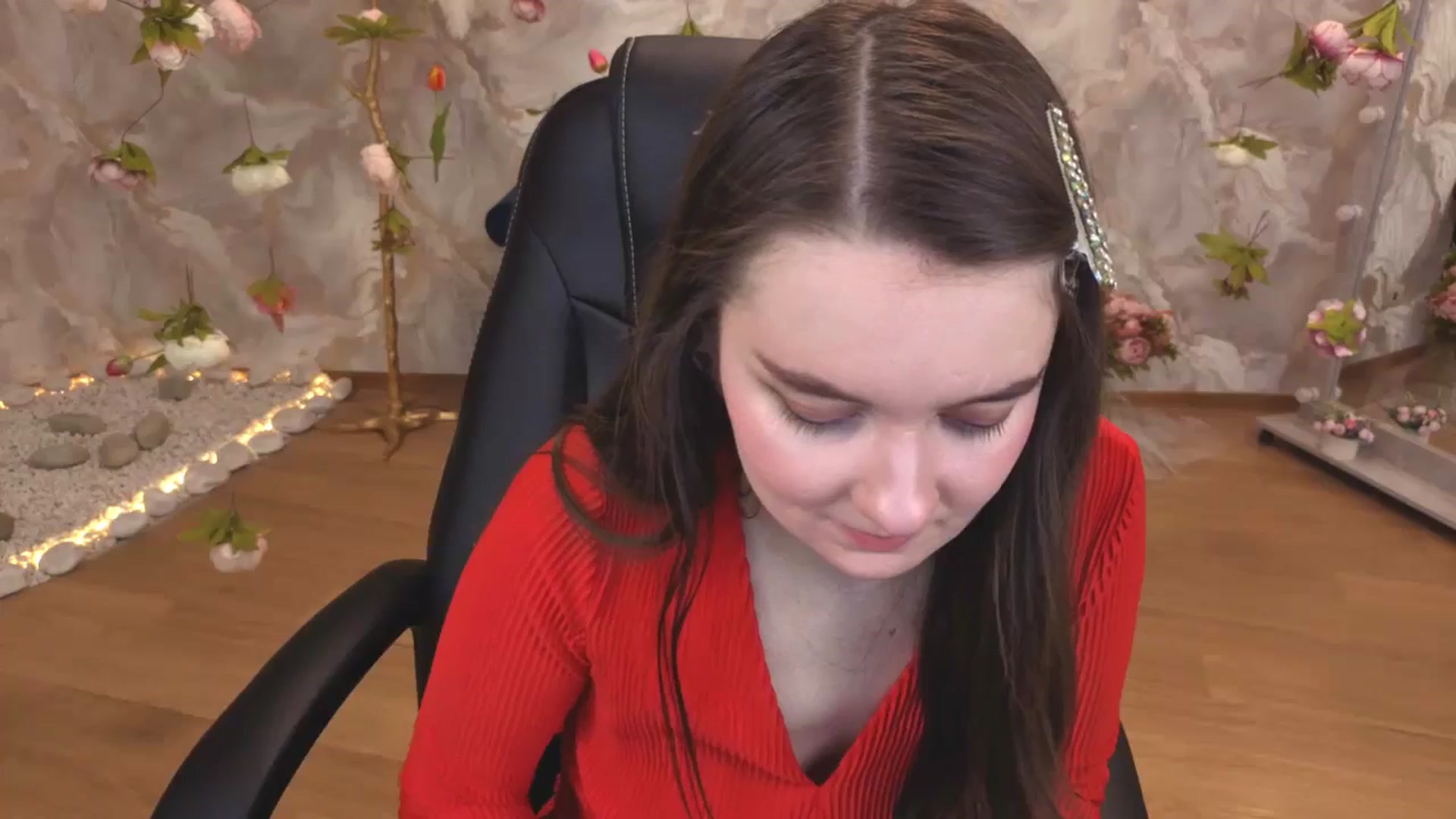 Gallery image thumbnail from Milim_Nava's myfreecams stream on, 04/27/2026, 20:15 image 19 of 20