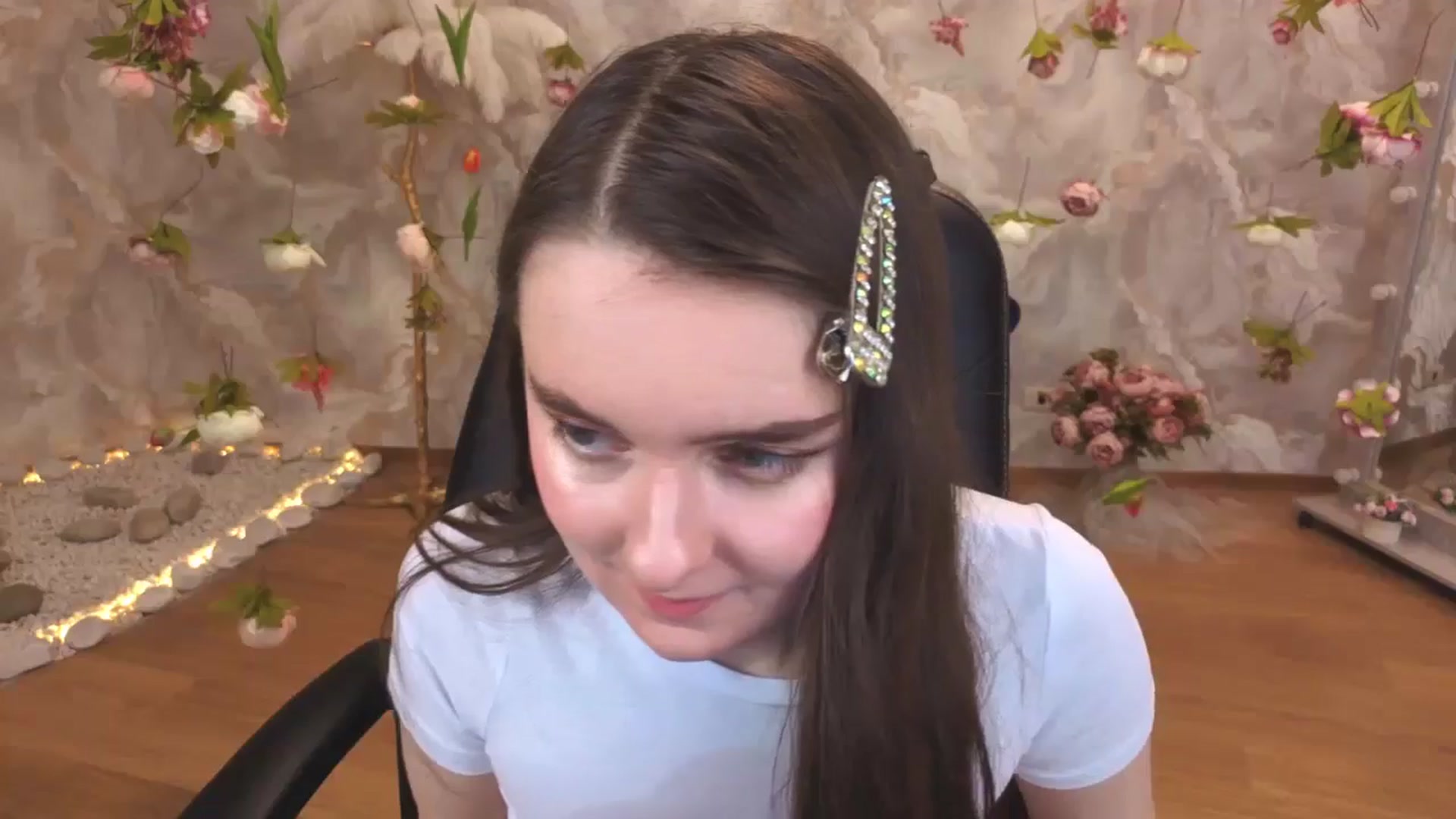 Gallery image thumbnail from Milim_Nava's myfreecams stream on, 04/27/2026, 23:37 image 4 of 20