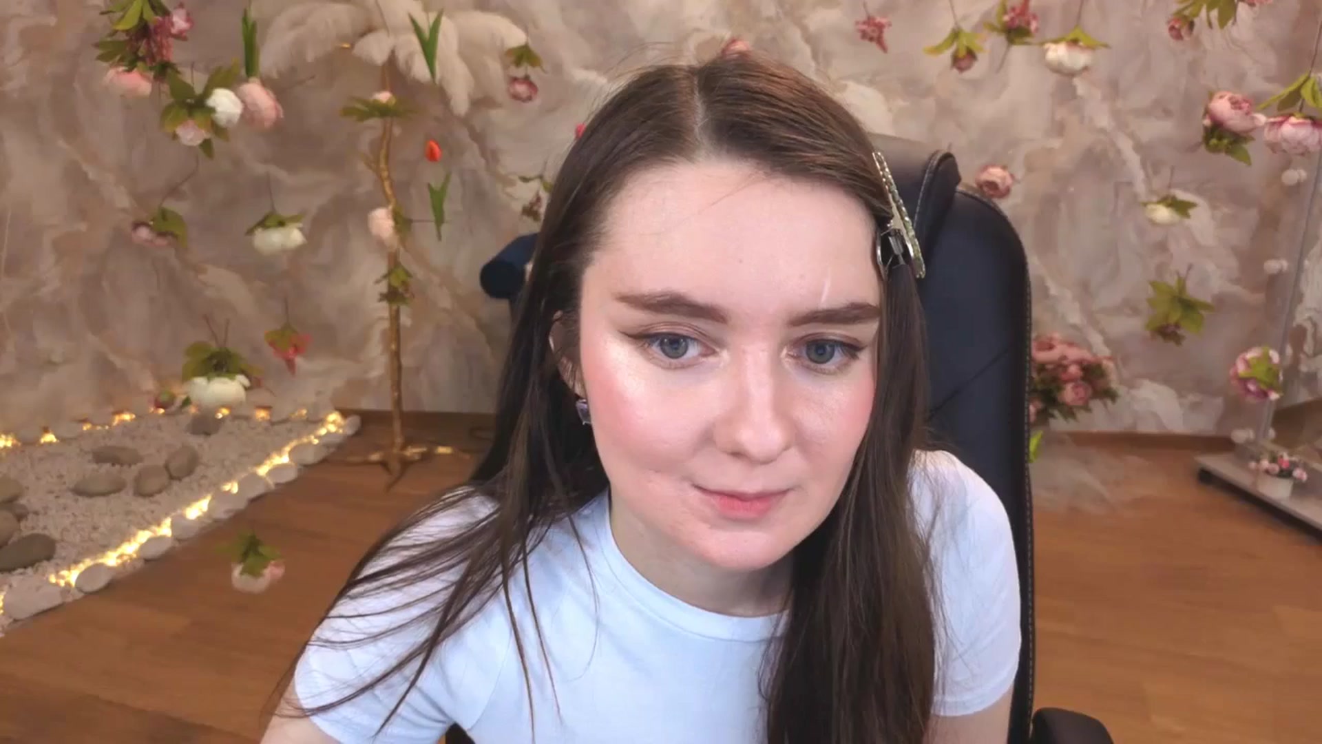 Gallery image thumbnail from Milim_Nava's myfreecams stream on, 04/27/2026, 23:37 image 20 of 20