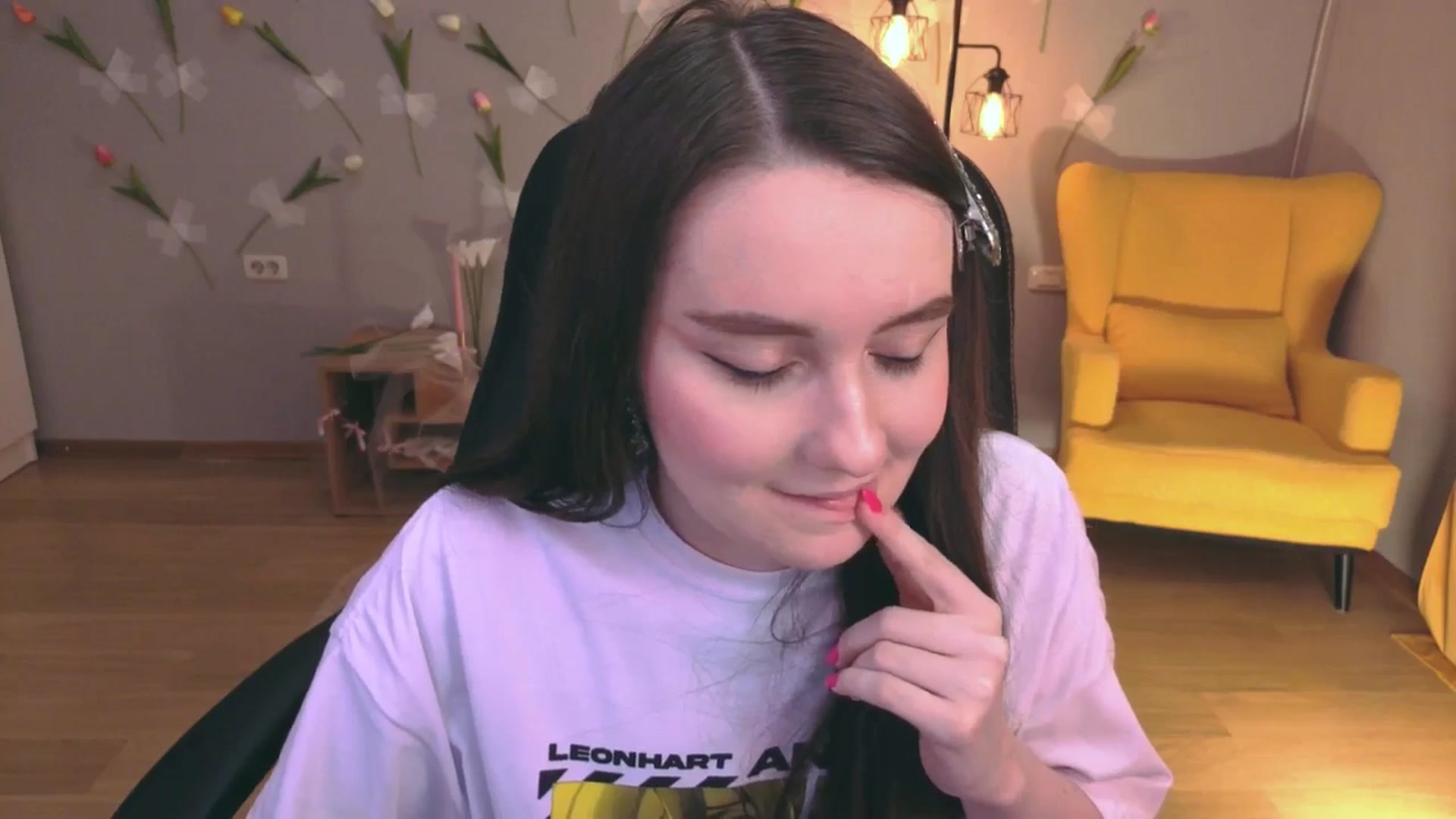 Gallery image thumbnail from Milim_Nava's myfreecams stream on, 04/28/2026, 20:56 image 11 of 20