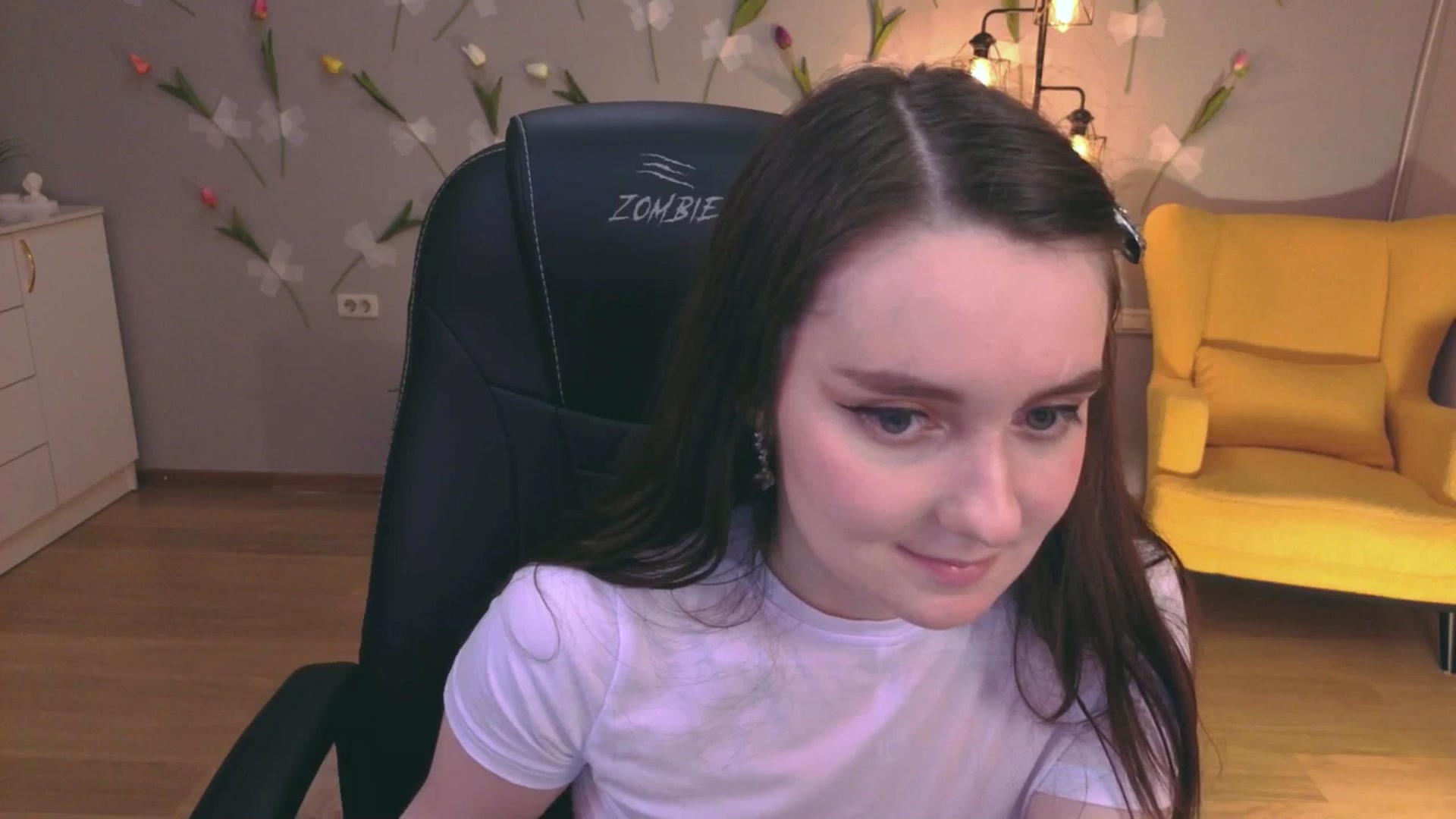 Gallery image thumbnail from Milim_Nava's myfreecams stream on, 04/29/2026, 06:15 image 17 of 20
