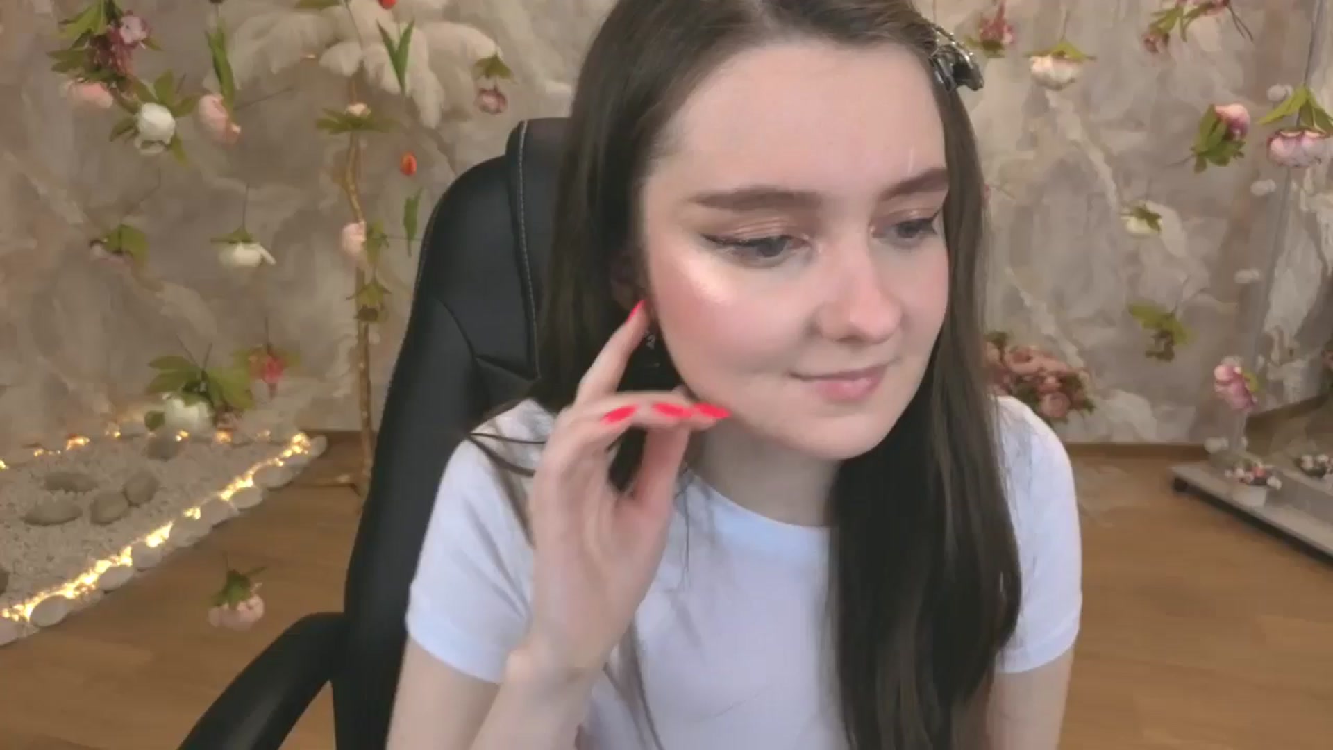 Gallery image thumbnail from Milim_Nava's myfreecams stream on, 04/30/2026, 21:41 image 16 of 20