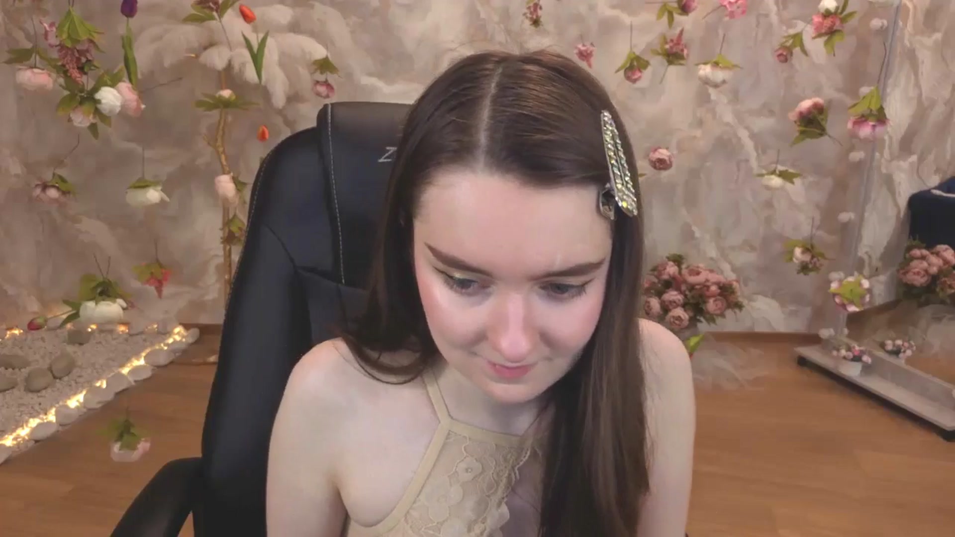 Gallery image thumbnail from Milim_Nava's myfreecams stream on, 05/04/2026, 04:25 image 2 of 20