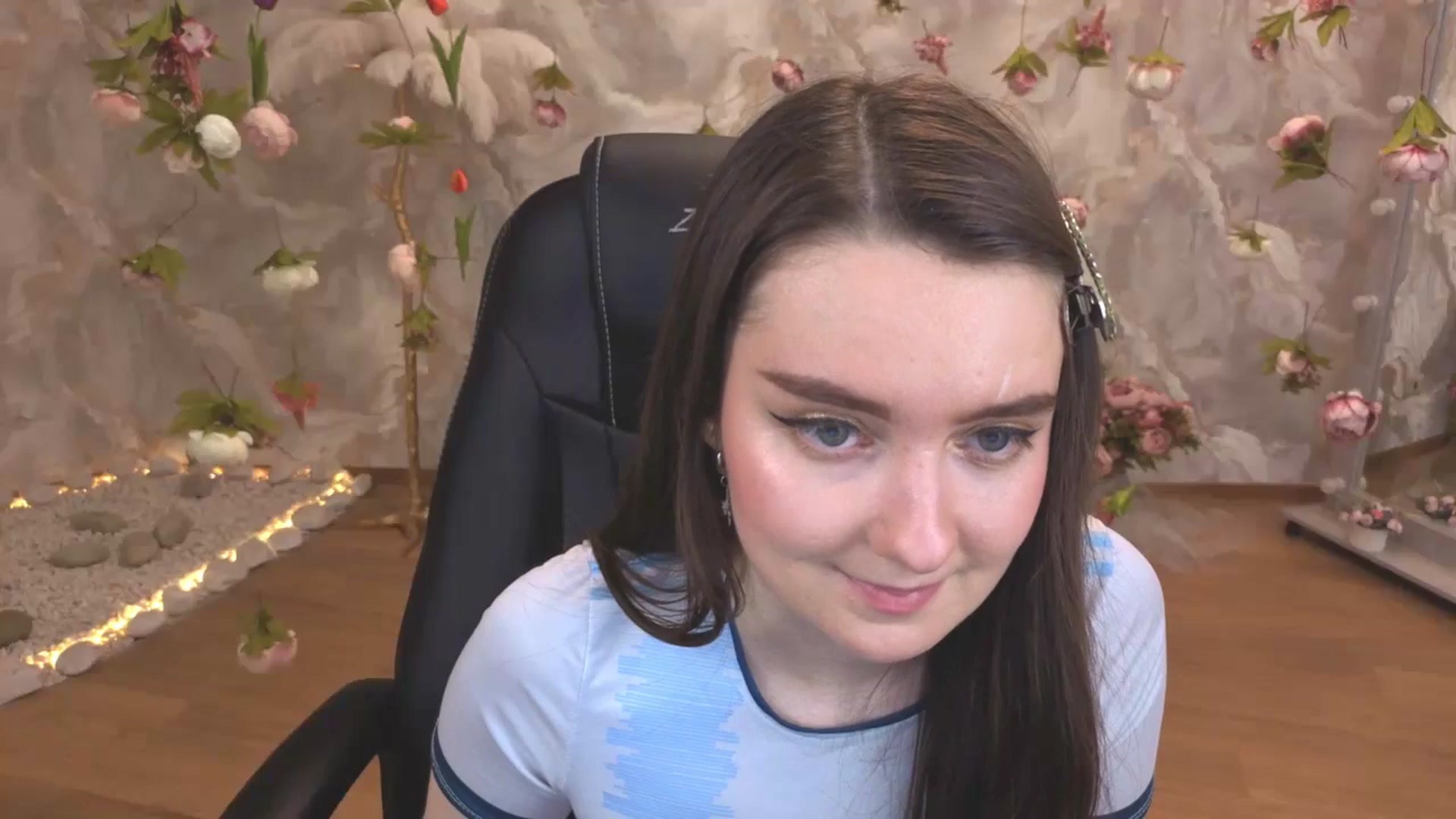 Gallery image thumbnail from Milim_Nava's myfreecams stream on, 05/04/2026, 11:32 image 10 of 20