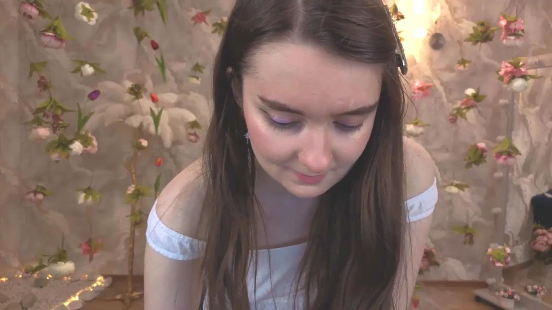 Gallery image thumbnail from Milim_Nava's myfreecams stream on, 05/06/2026, 03:53 image 16 of 20