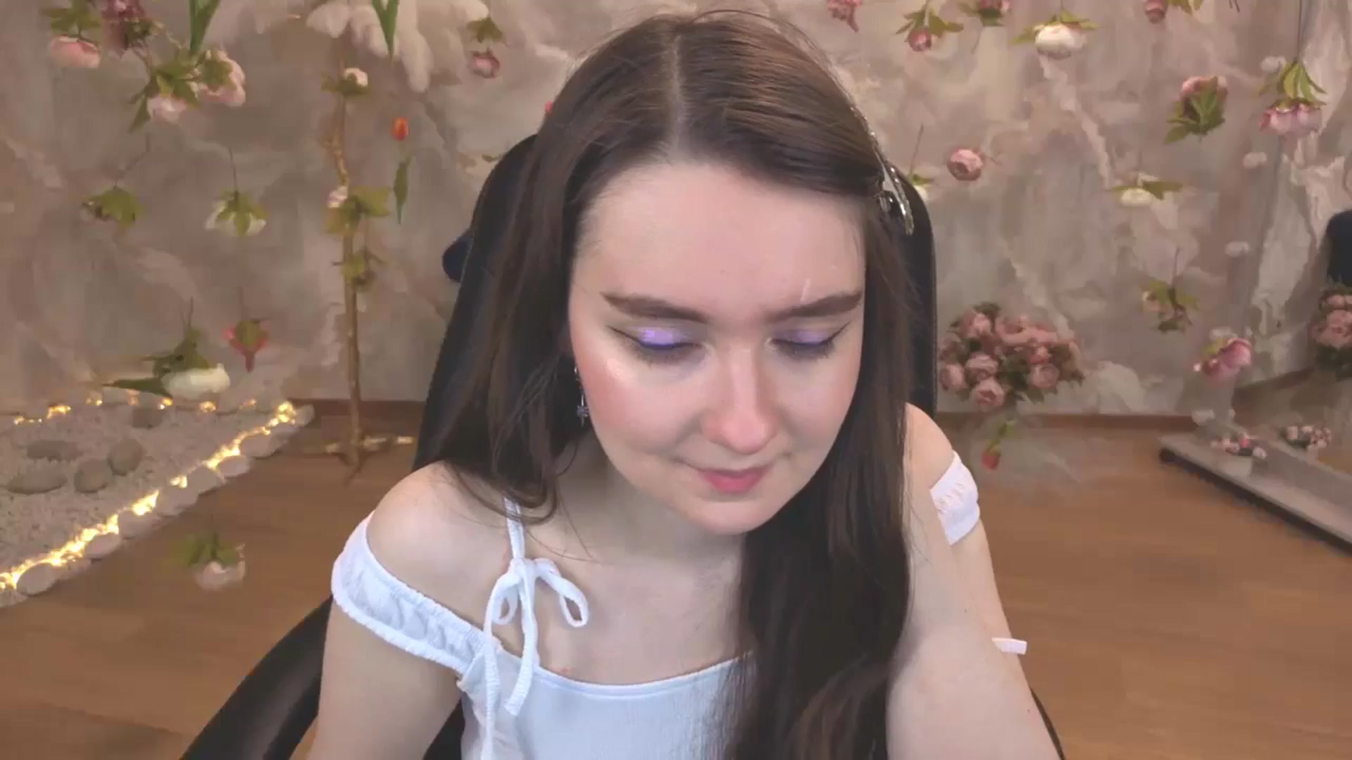 Gallery image thumbnail from Milim_Nava's myfreecams stream on, 05/06/2026, 03:53 image 6 of 20