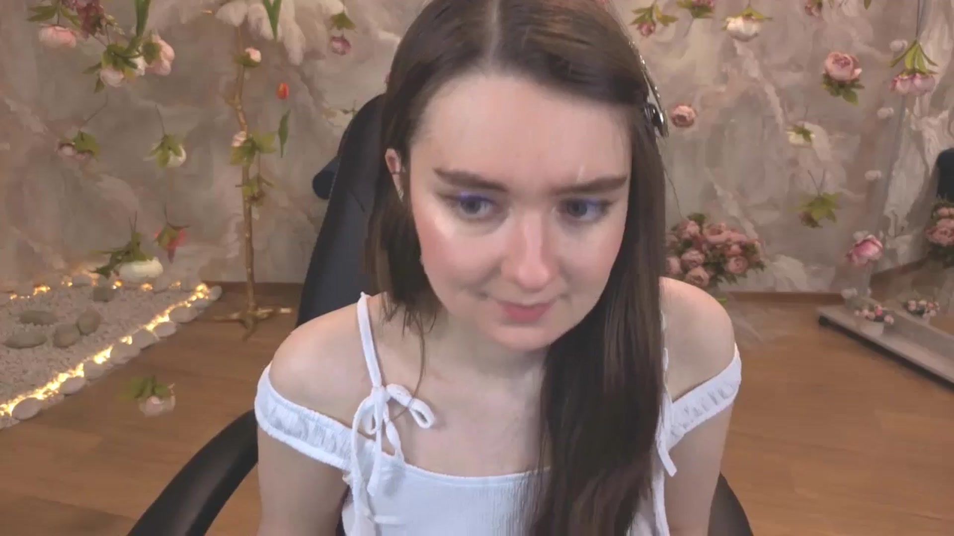 Gallery image thumbnail from Milim_Nava's myfreecams stream on, 05/06/2026, 03:53 image 3 of 20