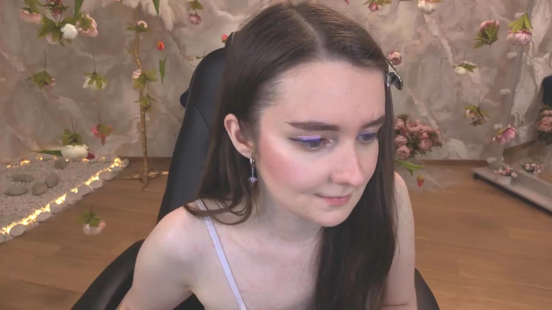 Gallery image thumbnail from Milim_Nava's myfreecams stream on, 05/06/2026, 09:04 image 20 of 20