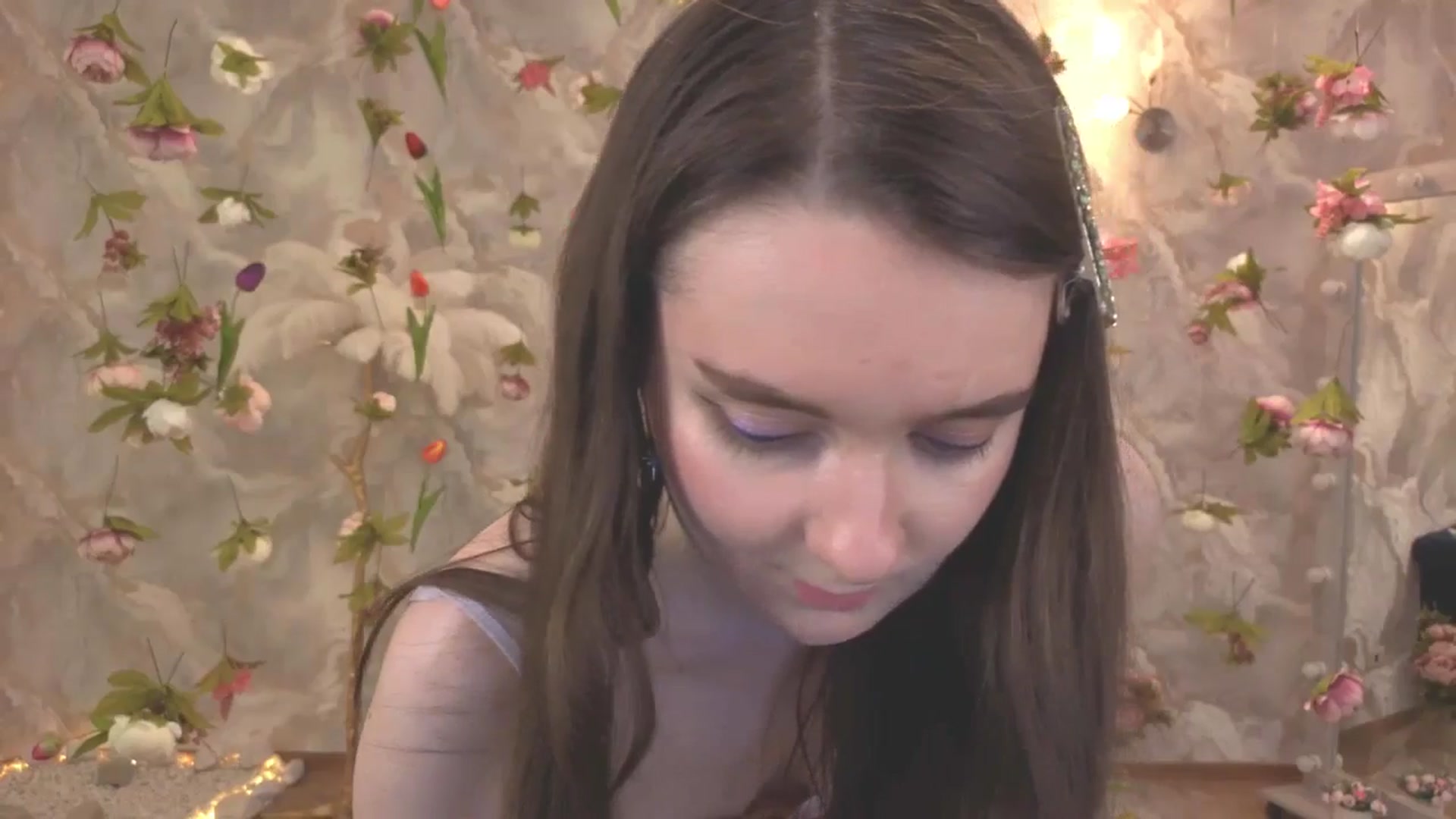 Gallery image thumbnail from Milim_Nava's myfreecams stream on, 05/06/2026, 12:55 image 5 of 20