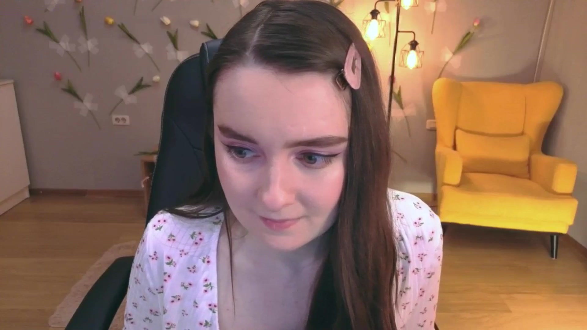 Gallery image thumbnail from Milim_Nava's myfreecams stream on, 05/08/2026, 18:53 image 17 of 20