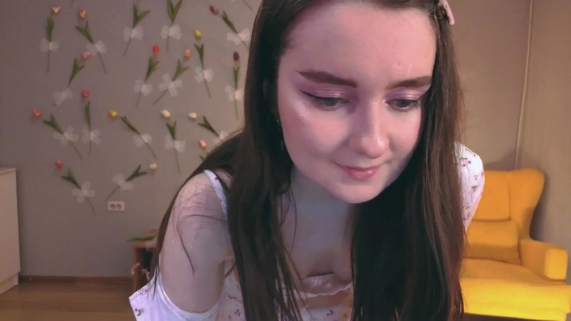 Gallery image thumbnail from Milim_Nava's myfreecams stream on, 05/08/2026, 18:53 image 4 of 20