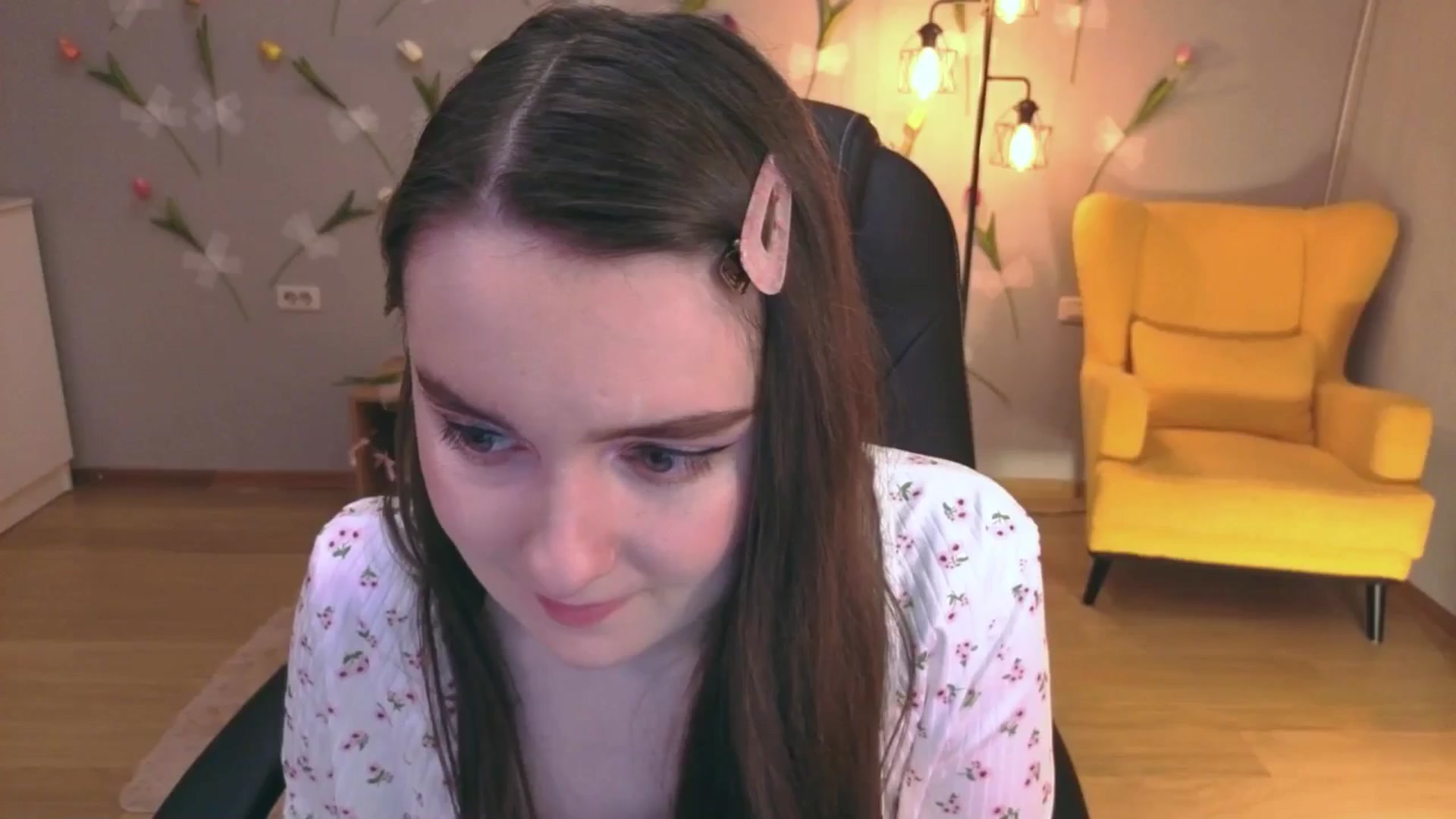 Gallery image thumbnail from Milim_Nava's myfreecams stream on, 05/08/2026, 18:53 image 11 of 20