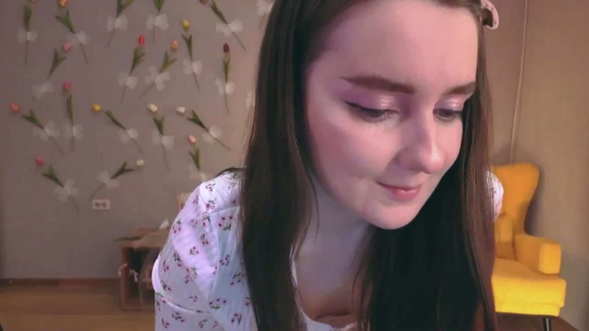 Gallery image thumbnail from Milim_Nava's myfreecams stream on, 05/08/2026, 19:47 image 2 of 20