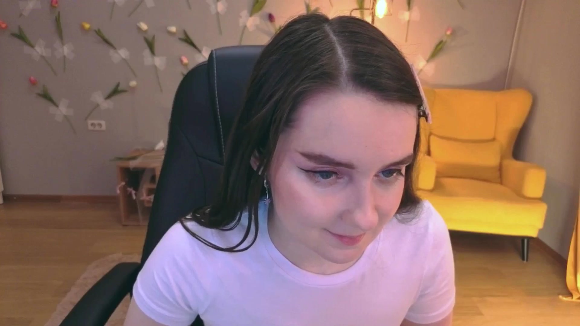 Gallery image thumbnail from Milim_Nava's myfreecams stream on, 05/09/2026, 24:52 image 15 of 20