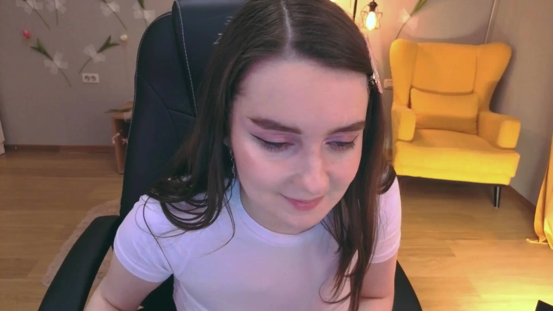 Gallery image thumbnail from Milim_Nava's myfreecams stream on, 05/09/2026, 24:52 image 8 of 20