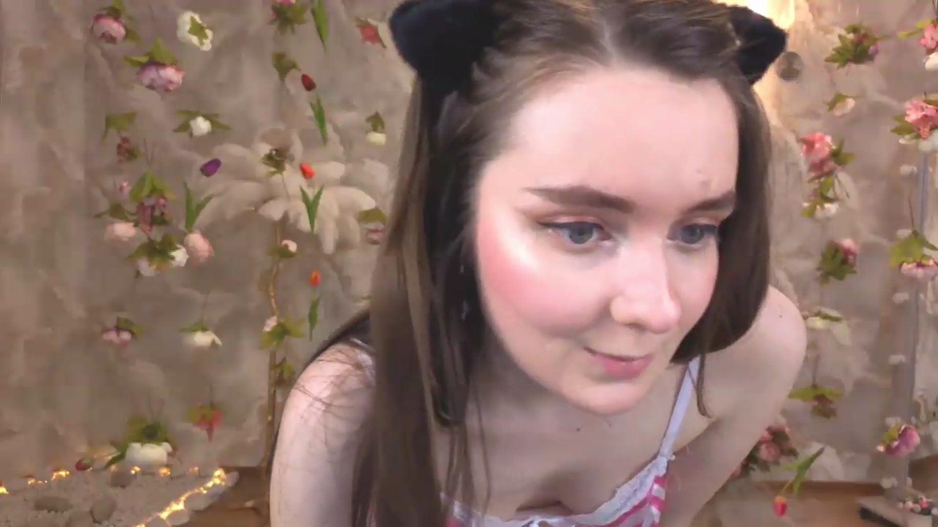 Gallery image thumbnail from Milim_Nava's myfreecams stream on, 05/09/2026, 23:36 image 9 of 20
