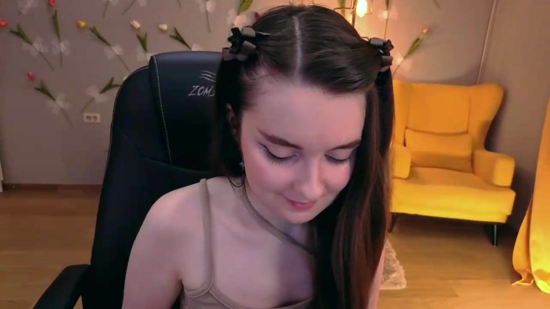 Gallery image thumbnail from Milim_Nava's myfreecams stream on, 05/10/2026, 19:28 image 7 of 20