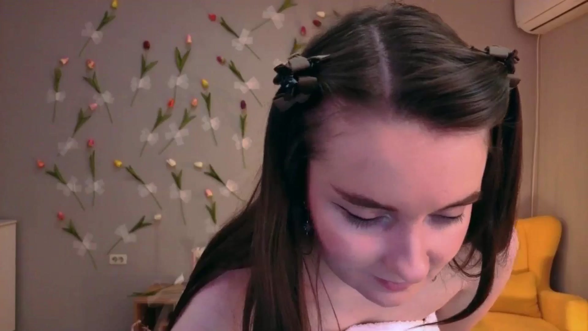 Gallery image thumbnail from Milim_Nava's myfreecams stream on, 05/11/2026, 24:02 image 12 of 20