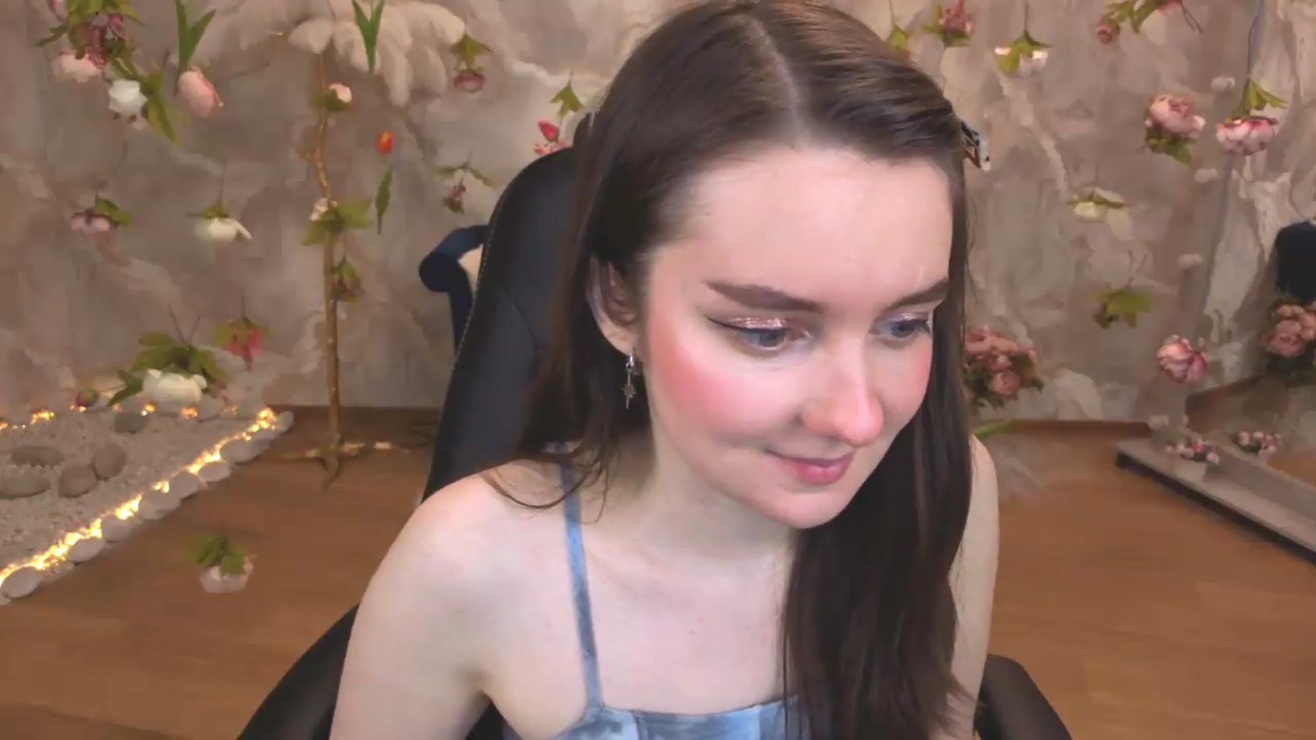 Gallery image thumbnail from Milim_Nava's myfreecams stream on, 05/11/2026, 18:43 image 20 of 20