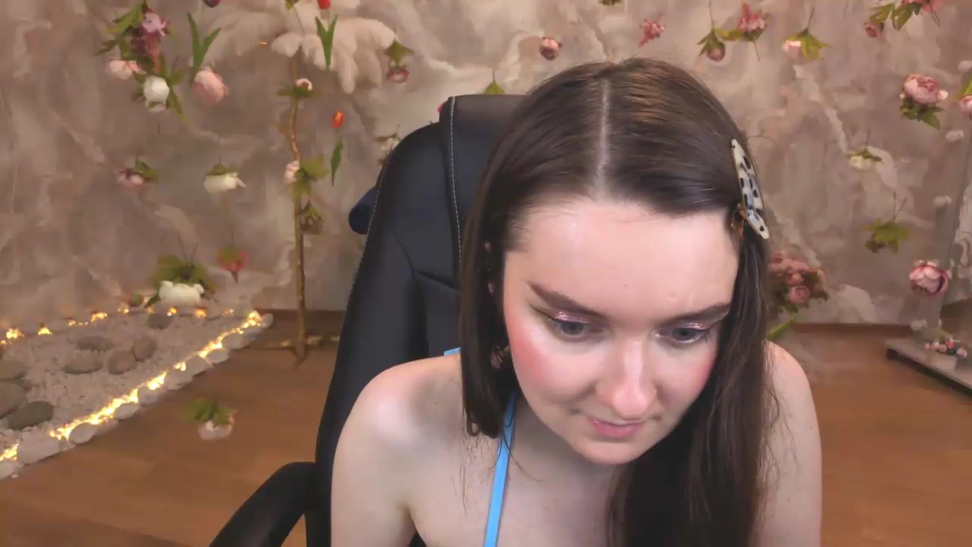 Gallery image thumbnail from Milim_Nava's myfreecams stream on, 05/11/2026, 23:09 image 19 of 20