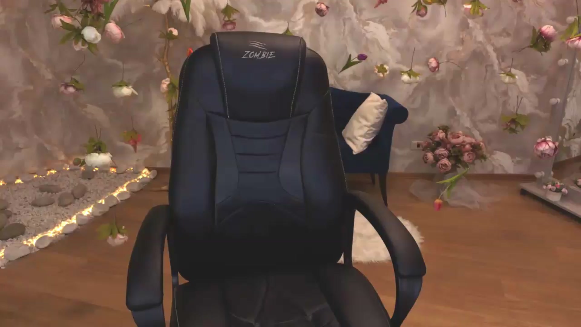 Gallery image thumbnail from Milim_Nava's myfreecams stream on, 05/12/2026, 02:11 image 13 of 20