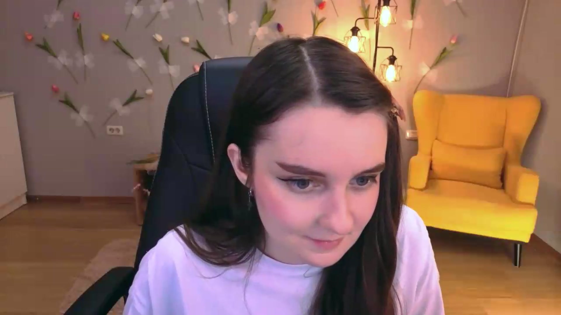 Gallery image thumbnail from Milim_Nava's myfreecams stream on, 05/12/2026, 21:29 image 15 of 20