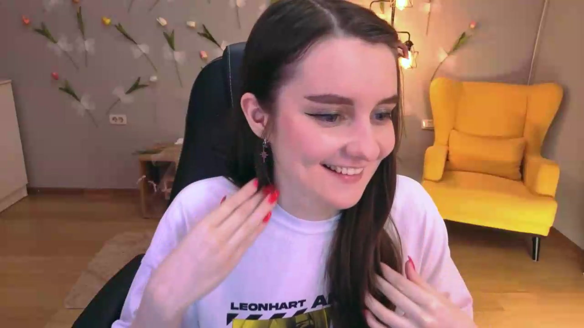 Gallery image thumbnail from Milim_Nava's myfreecams stream on, 05/12/2026, 21:29 image 9 of 20