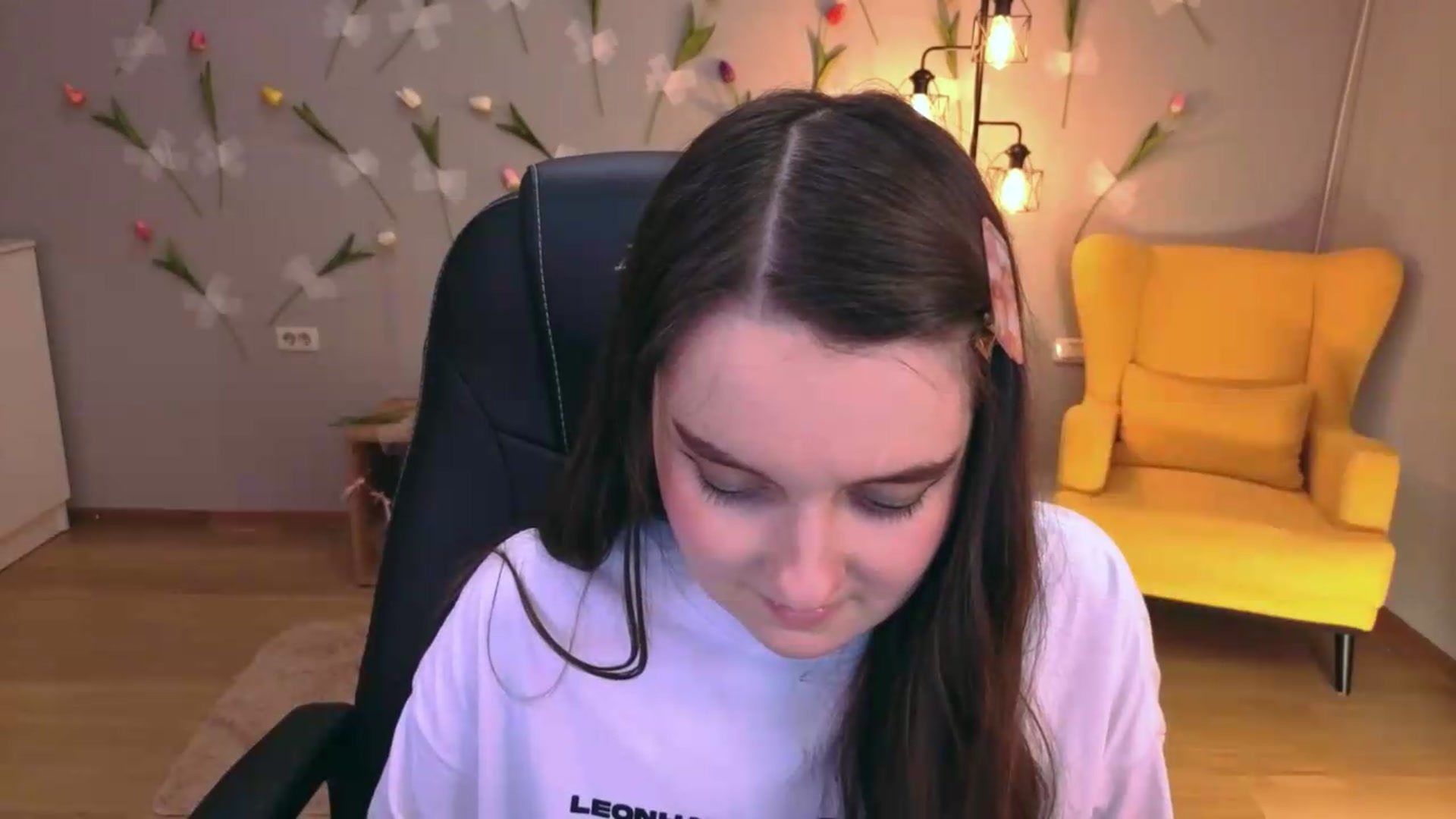 Gallery image thumbnail from Milim_Nava's myfreecams stream on, 05/12/2026, 21:29 image 20 of 20