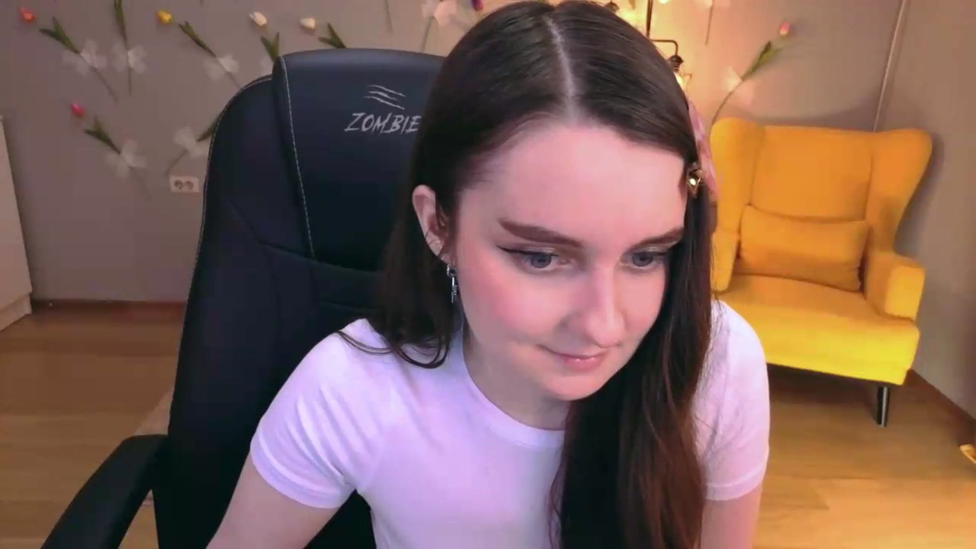 Gallery image thumbnail from Milim_Nava's myfreecams stream on, 05/13/2026, 02:12 image 16 of 20