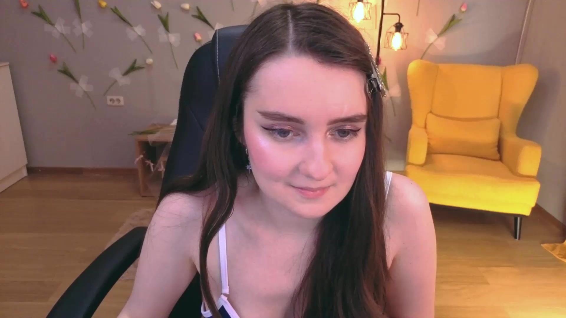 Gallery image thumbnail from Milim_Nava's myfreecams stream on, 05/15/2026, 07:53 image 4 of 20