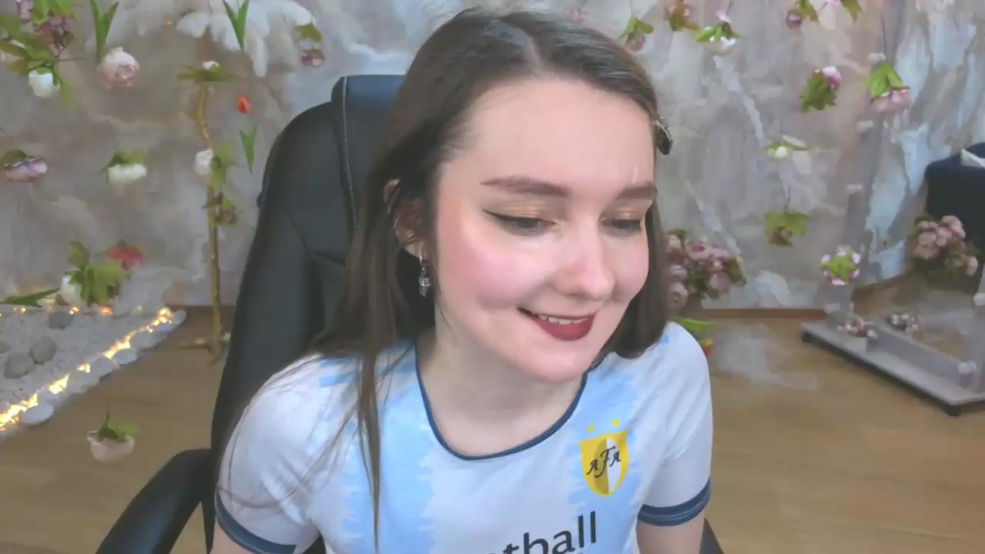 Gallery image thumbnail from Milim_Nava's myfreecams stream on, 05/26/2026, 19:18 image 11 of 20