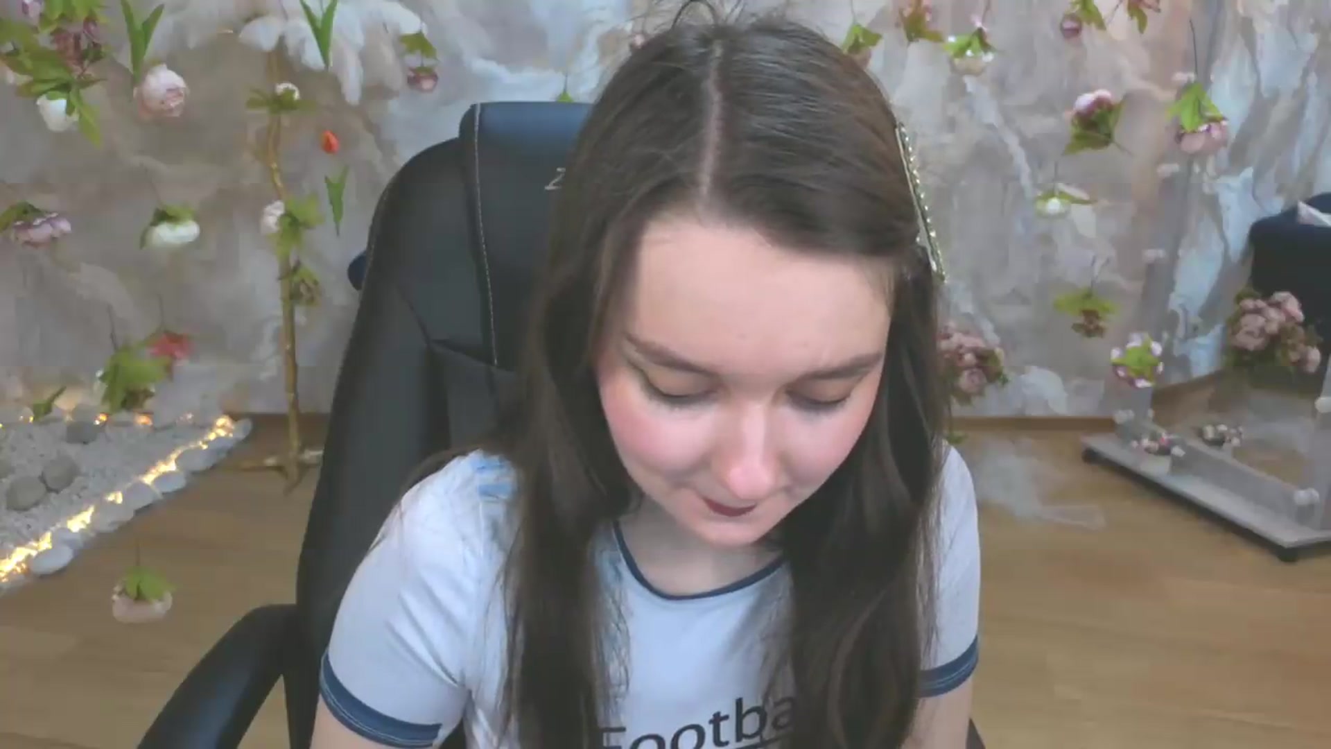 Gallery image thumbnail from Milim_Nava's myfreecams stream on, 05/26/2026, 19:18 image 6 of 20