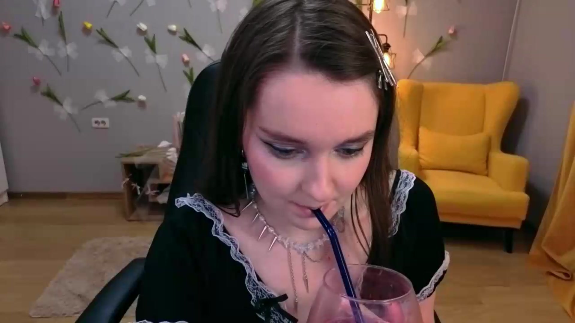 Gallery image thumbnail from Milim_Nava's myfreecams stream on, 06/04/2026, 09:47 image 4 of 20