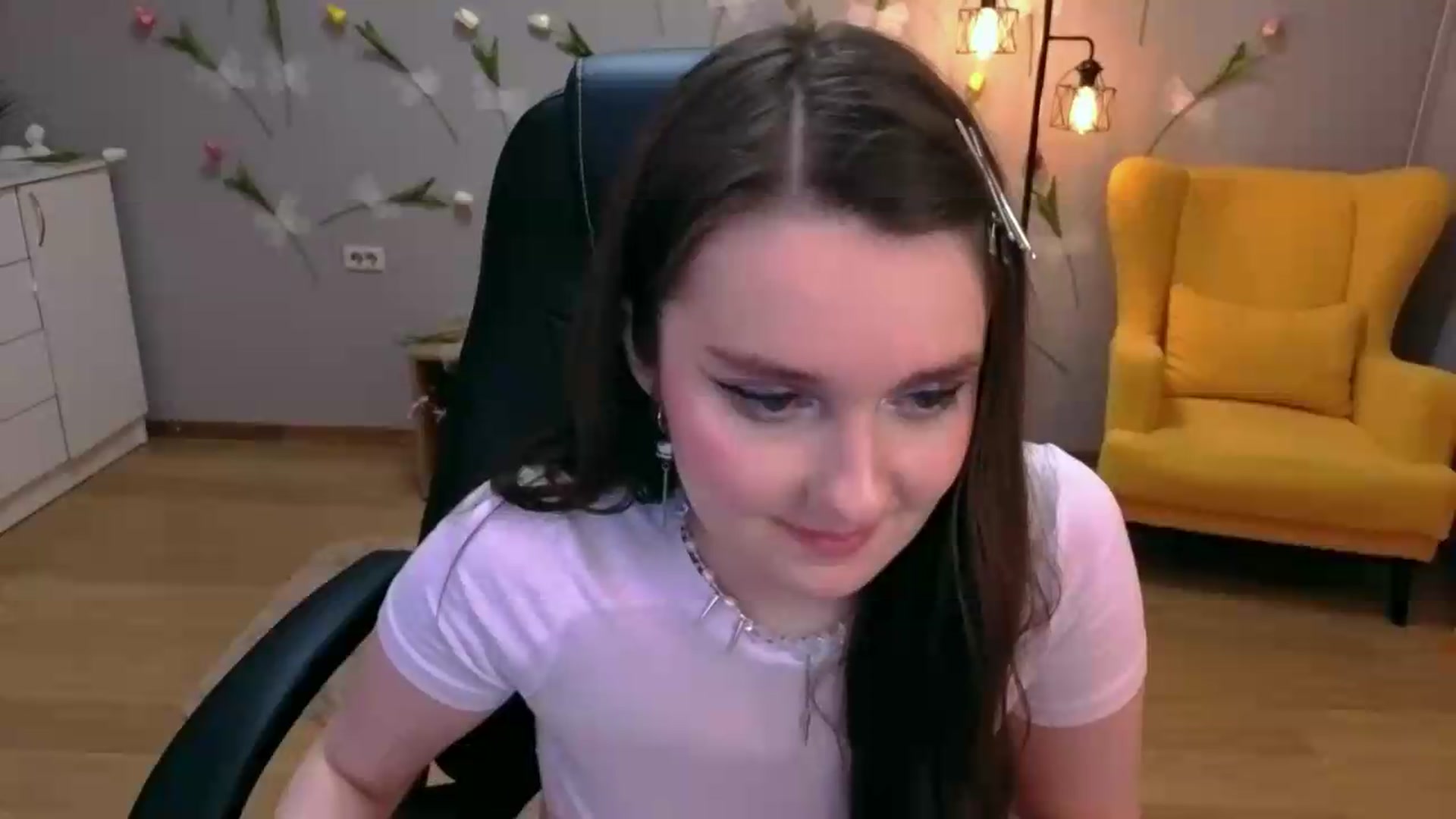 Gallery image thumbnail from Milim_Nava's myfreecams stream on, 06/04/2026, 12:27 image 9 of 20