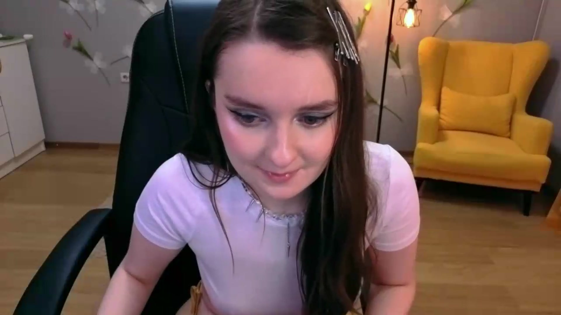Gallery image thumbnail from Milim_Nava's myfreecams stream on, 06/04/2026, 12:27 image 17 of 20