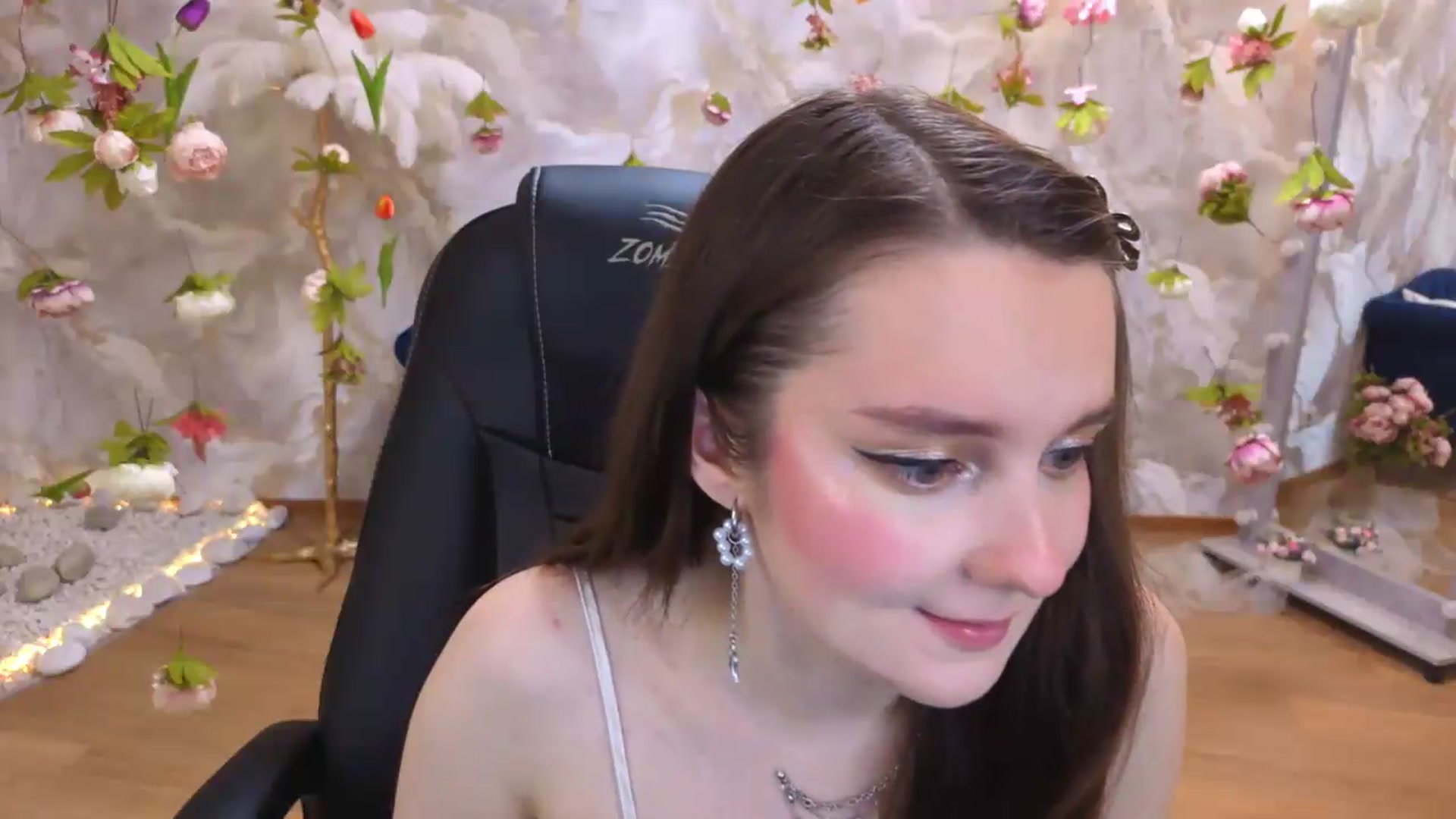 Gallery image thumbnail from Milim_Nava's myfreecams stream on, 06/05/2026, 19:49 image 11 of 20