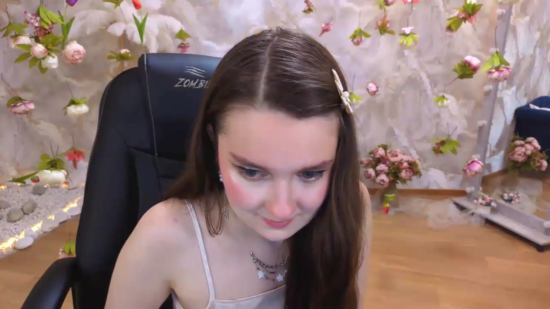 Gallery image thumbnail from Milim_Nava's myfreecams stream on, 06/05/2026, 19:49 image 6 of 20