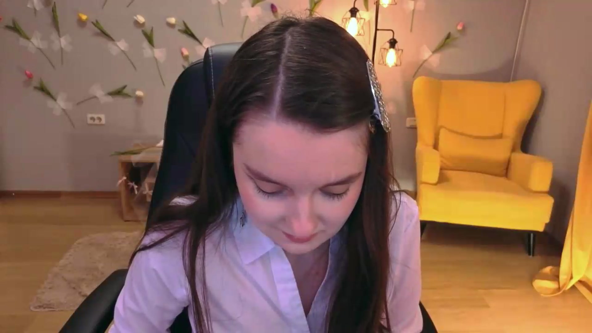 Gallery image thumbnail from Milim_Nava's myfreecams stream on, 06/06/2026, 18:44 image 2 of 20