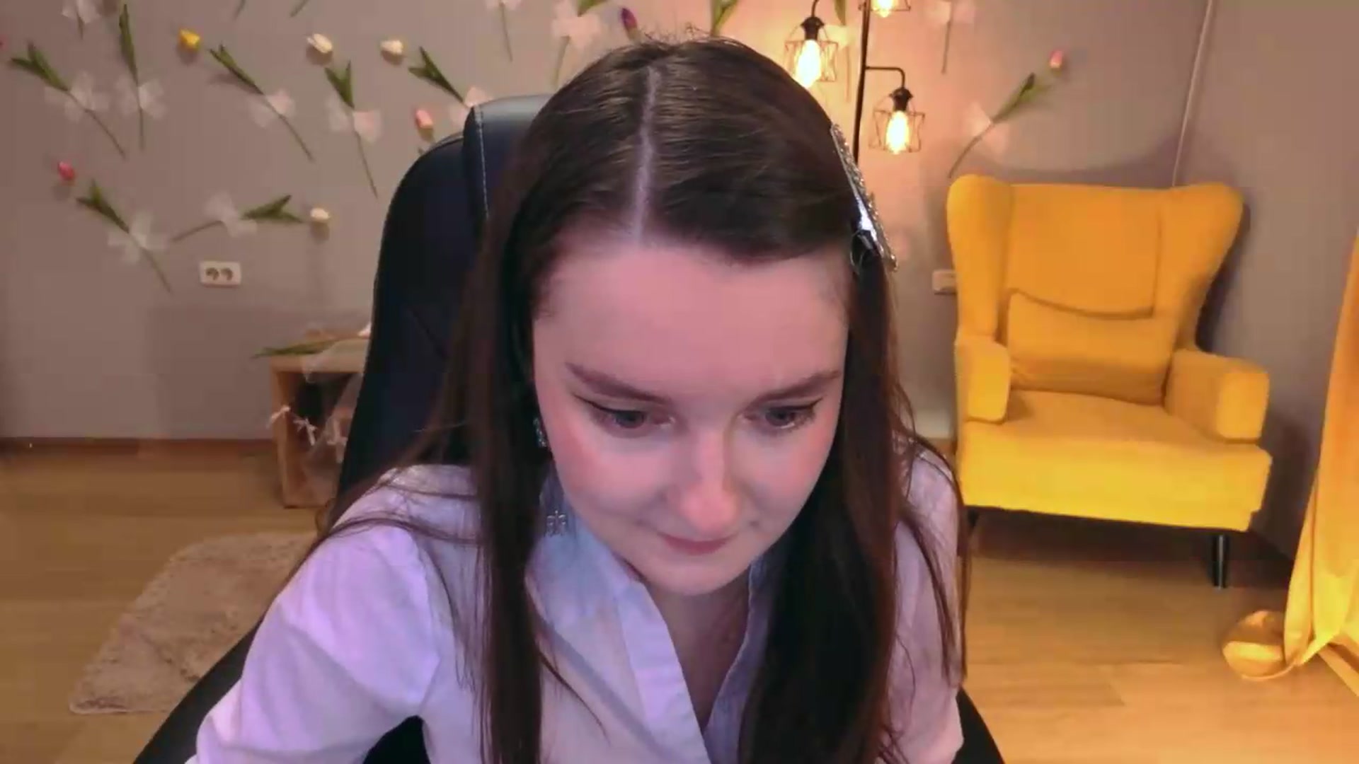 Gallery image thumbnail from Milim_Nava's myfreecams stream on, 06/06/2026, 18:44 image 5 of 20