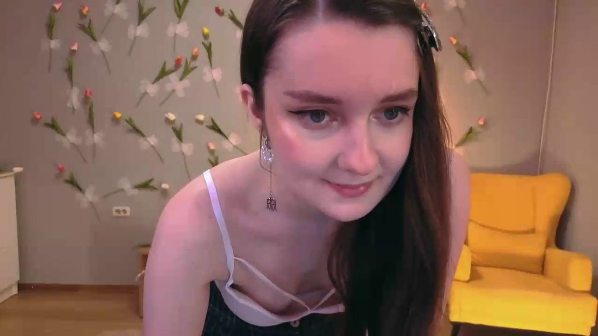 Gallery image thumbnail from Milim_Nava's myfreecams stream on, 06/06/2026, 19:17 image 5 of 20