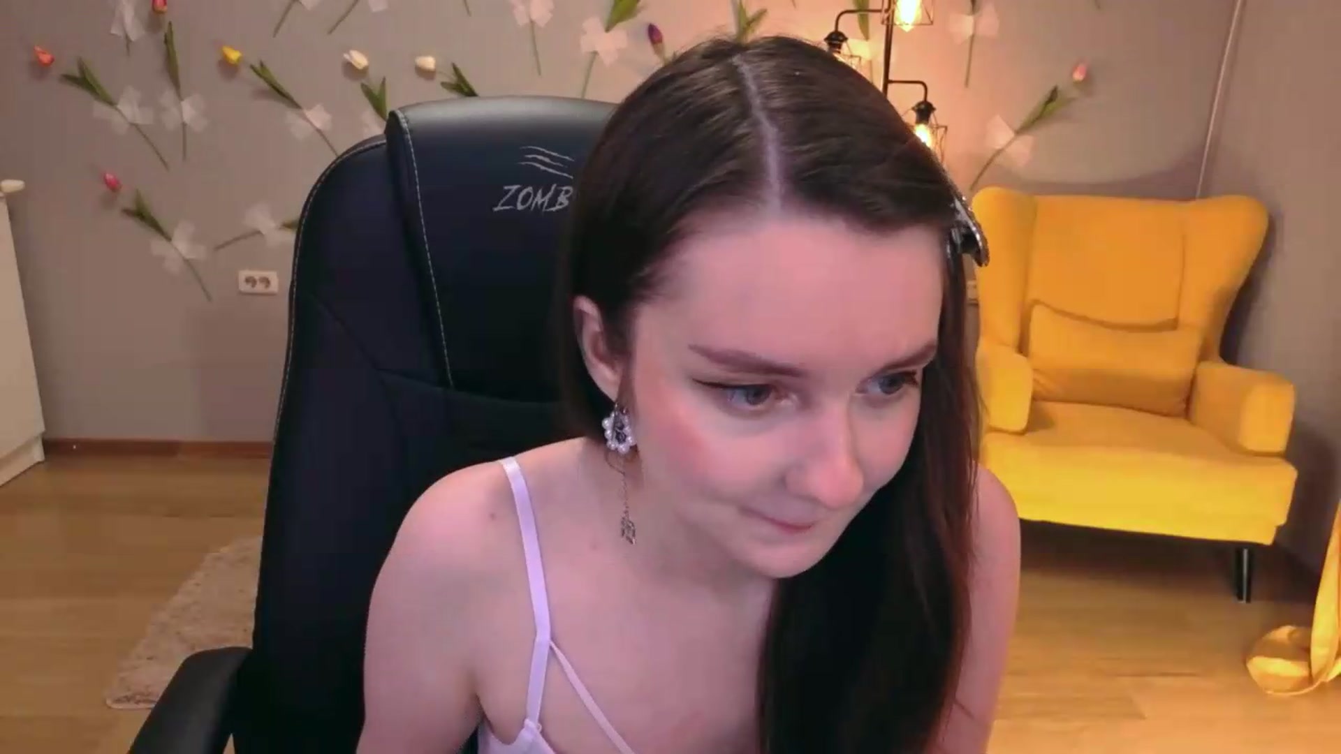 Gallery image thumbnail from Milim_Nava's myfreecams stream on, 06/06/2026, 19:17 image 9 of 20