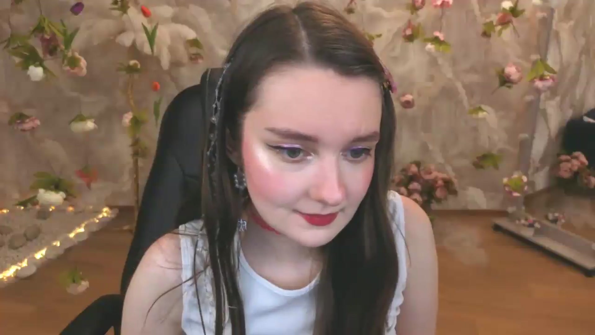 Gallery image thumbnail from Milim_Nava's myfreecams stream on, 06/07/2026, 19:49 image 8 of 20