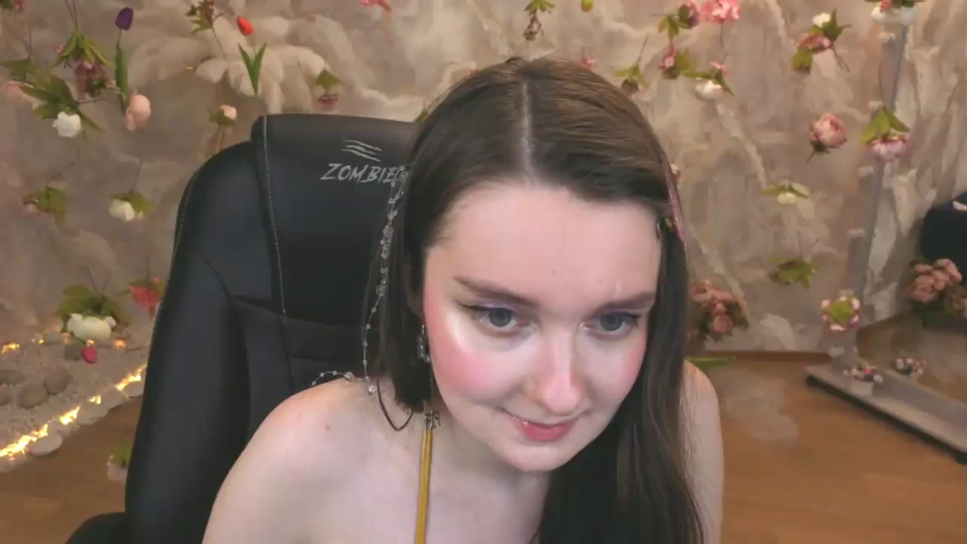 Gallery image thumbnail from Milim_Nava's myfreecams stream on, 06/07/2026, 23:48 image 19 of 20