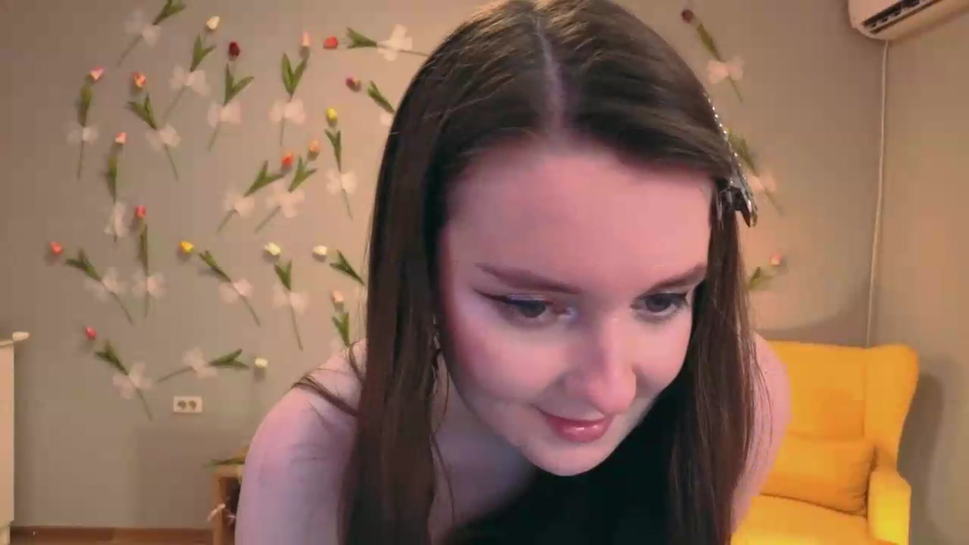 Gallery image thumbnail from Milim_Nava's myfreecams stream on, 06/08/2026, 20:41 image 11 of 20