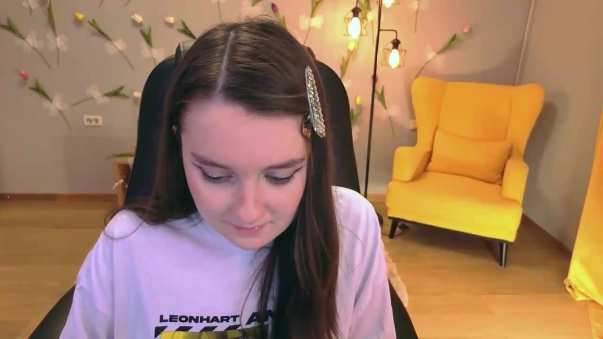 Gallery image thumbnail from Milim_Nava's myfreecams stream on, 06/08/2026, 23:46 image 11 of 20