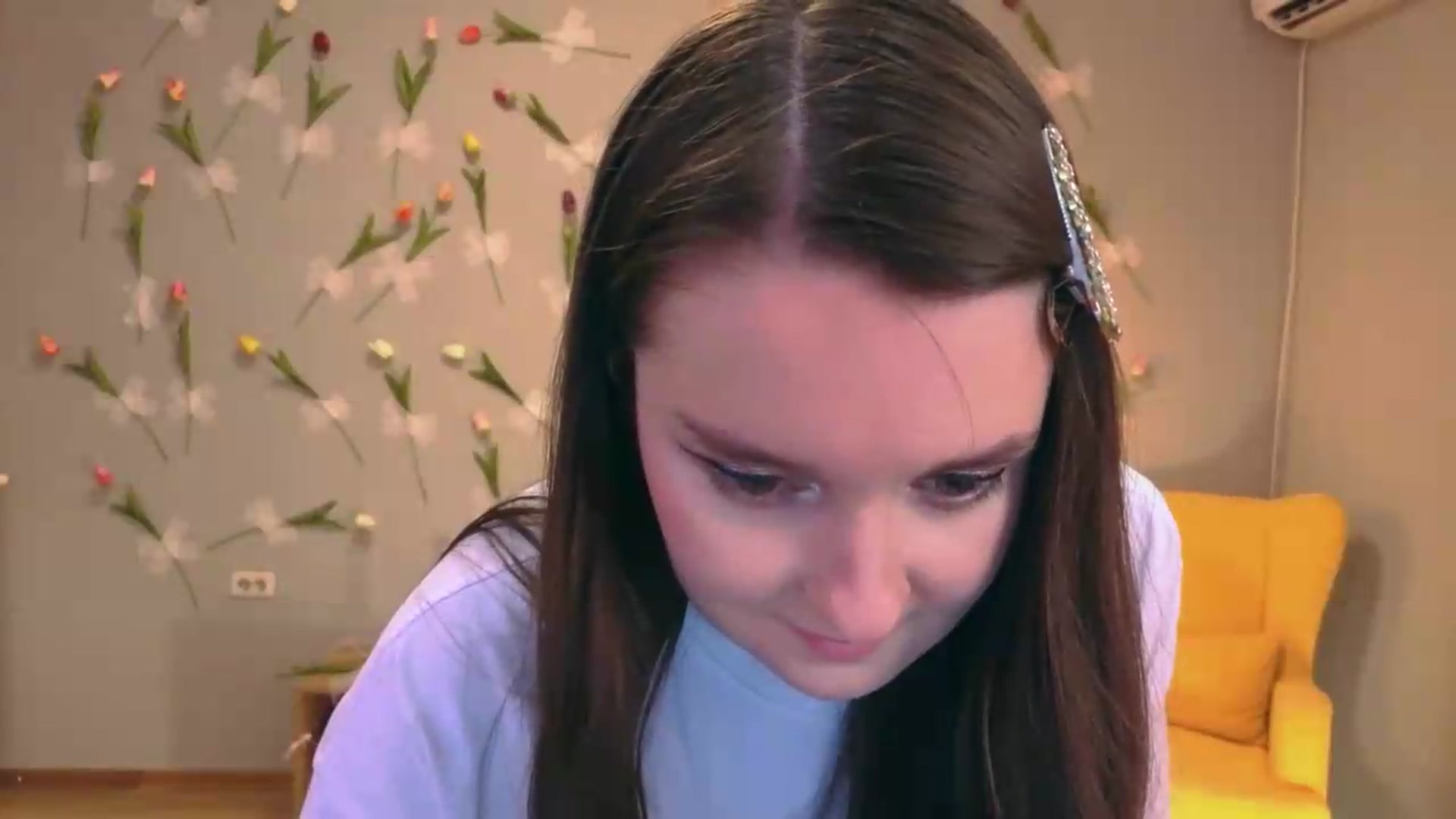 Gallery image thumbnail from Milim_Nava's myfreecams stream on, 06/09/2026, 01:15 image 5 of 20